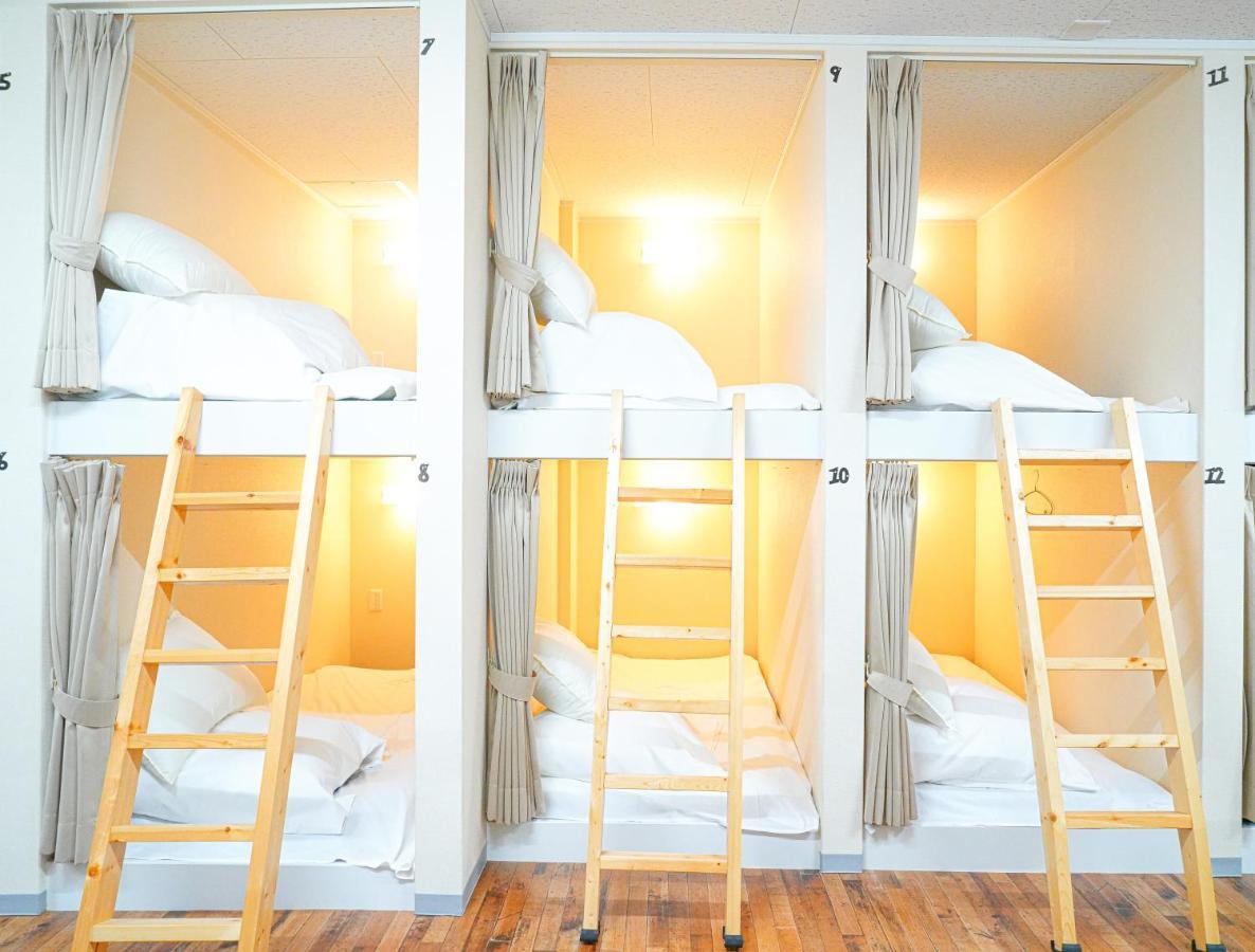One Hostel Хімедзі Екстер'єр фото