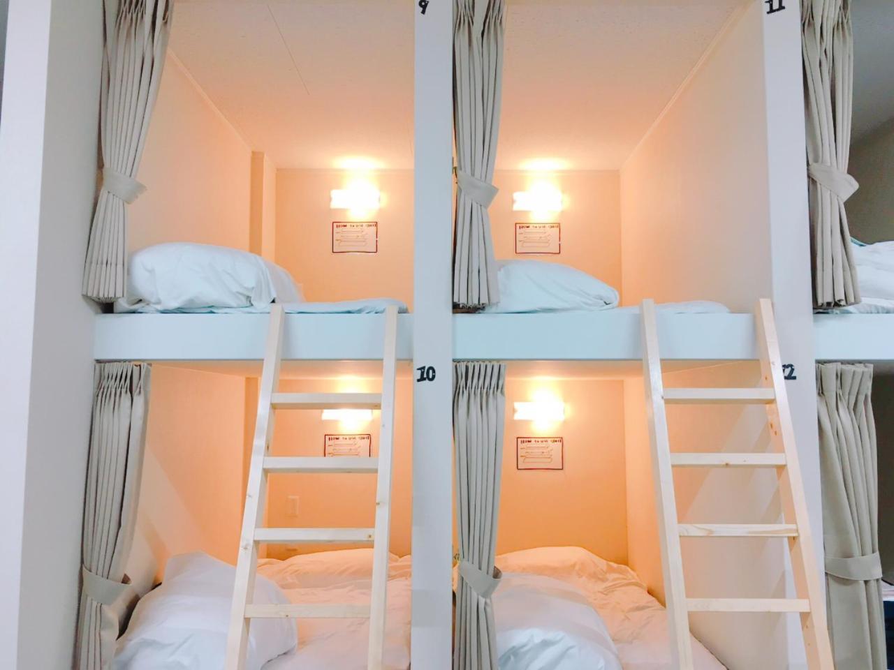 One Hostel Хімедзі Екстер'єр фото